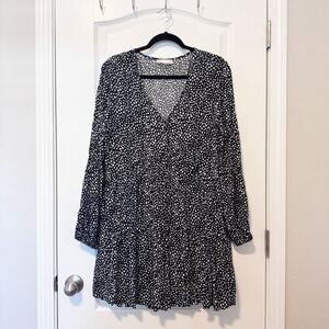 Altard State Black & White Tiered Ruffle Hem Long Sleeve Dress NWT Size Small